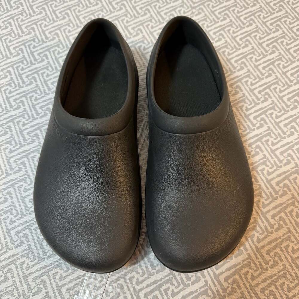 Crocs On The Clock Dual Comfort Slip-Resistant Work Clogs Black